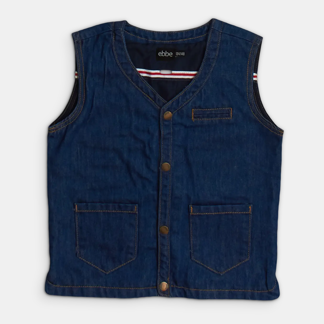 - Storlek 134/140 -