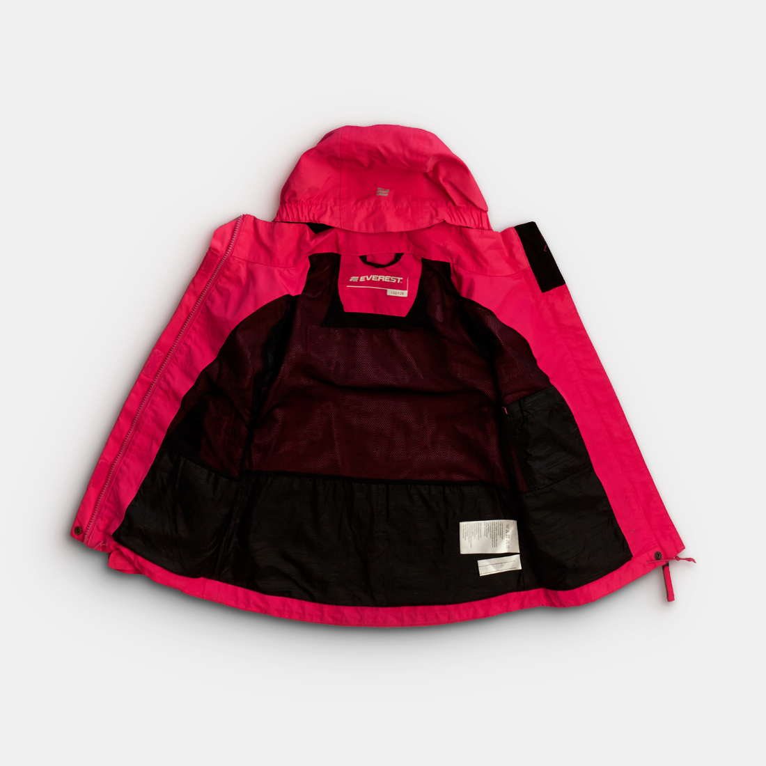 - Storlek 122/128 -