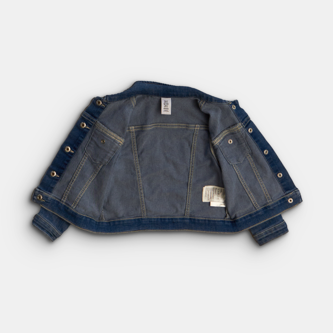 - Storlek 104 -