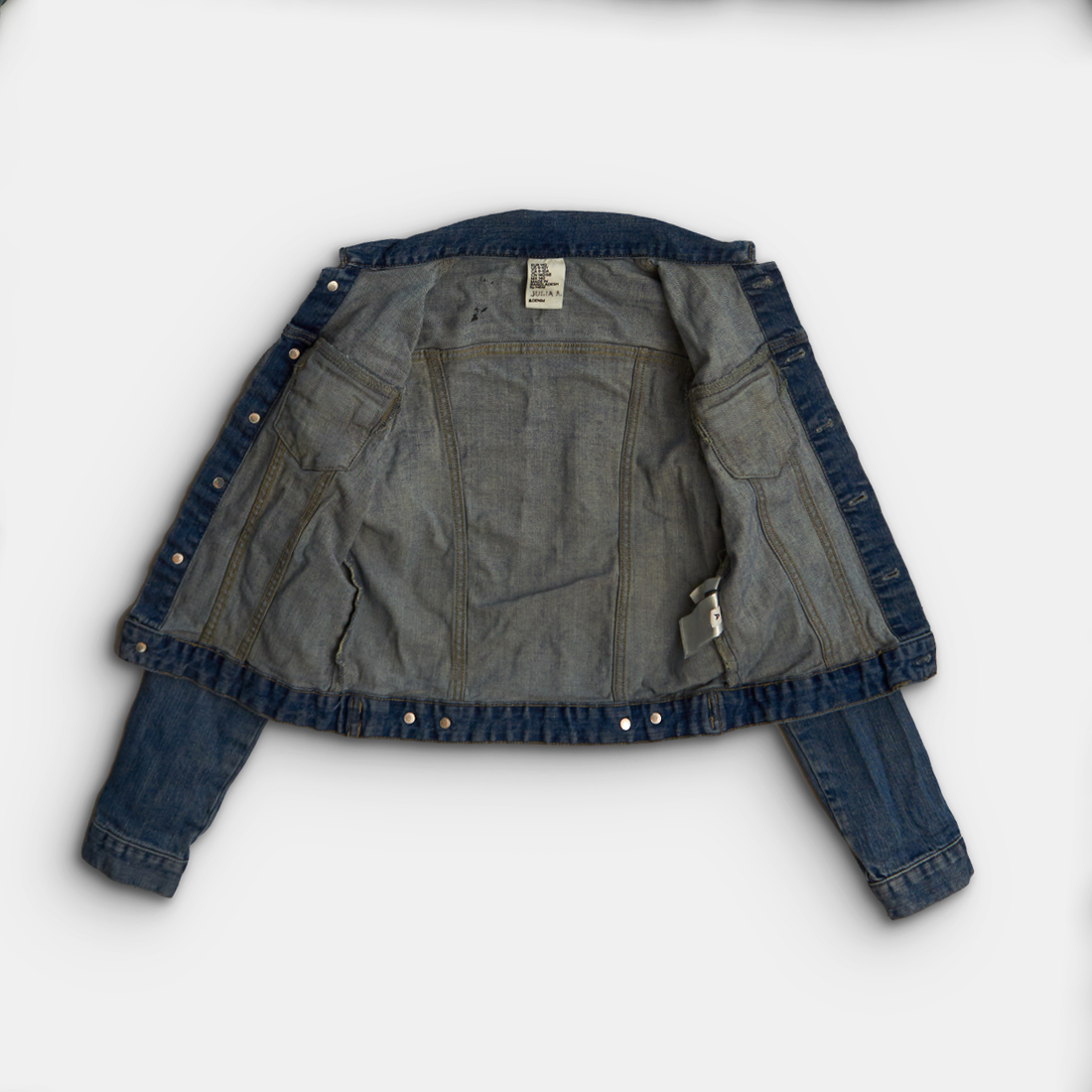 - Storlek 140 -