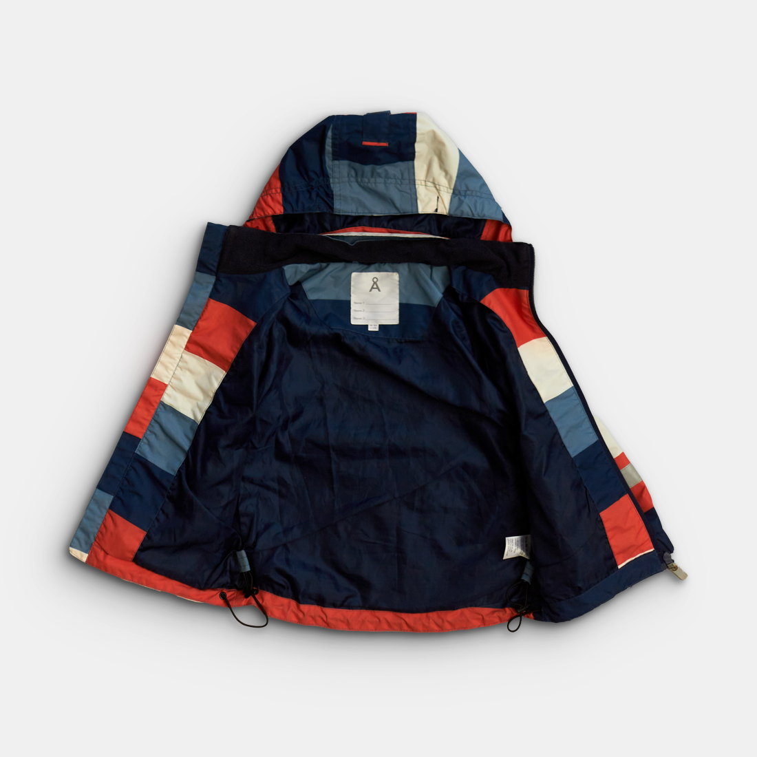 - Storlek 98/104 -