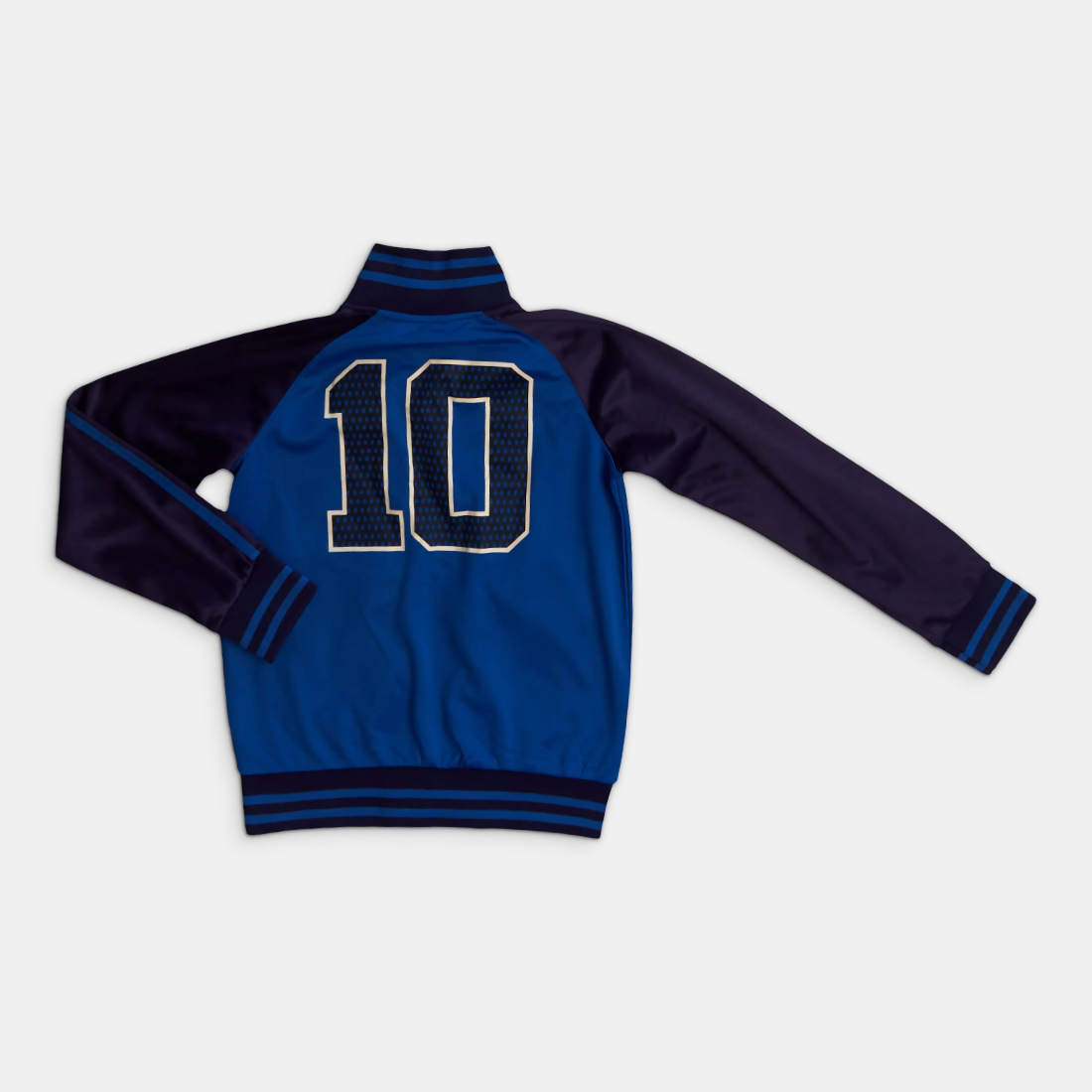 - Storlek 134/140 -