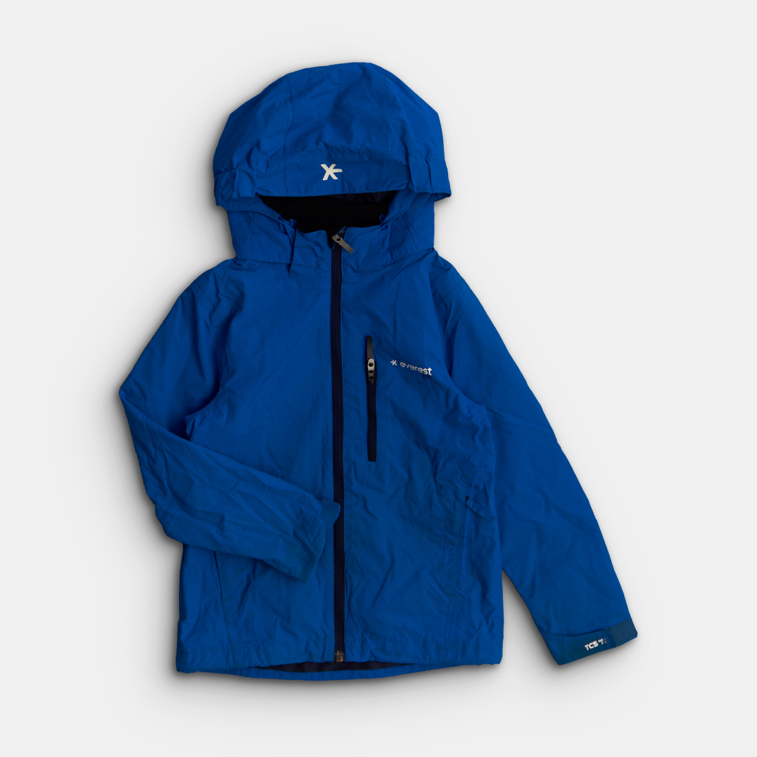 - Storlek 122/128 -