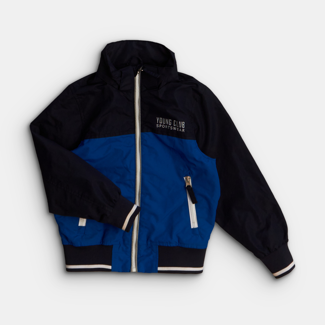 - Storlek 110/116 -