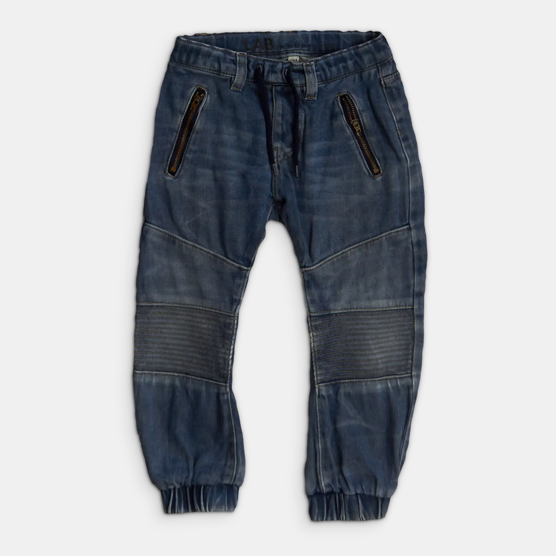 - Storlek 104 -
