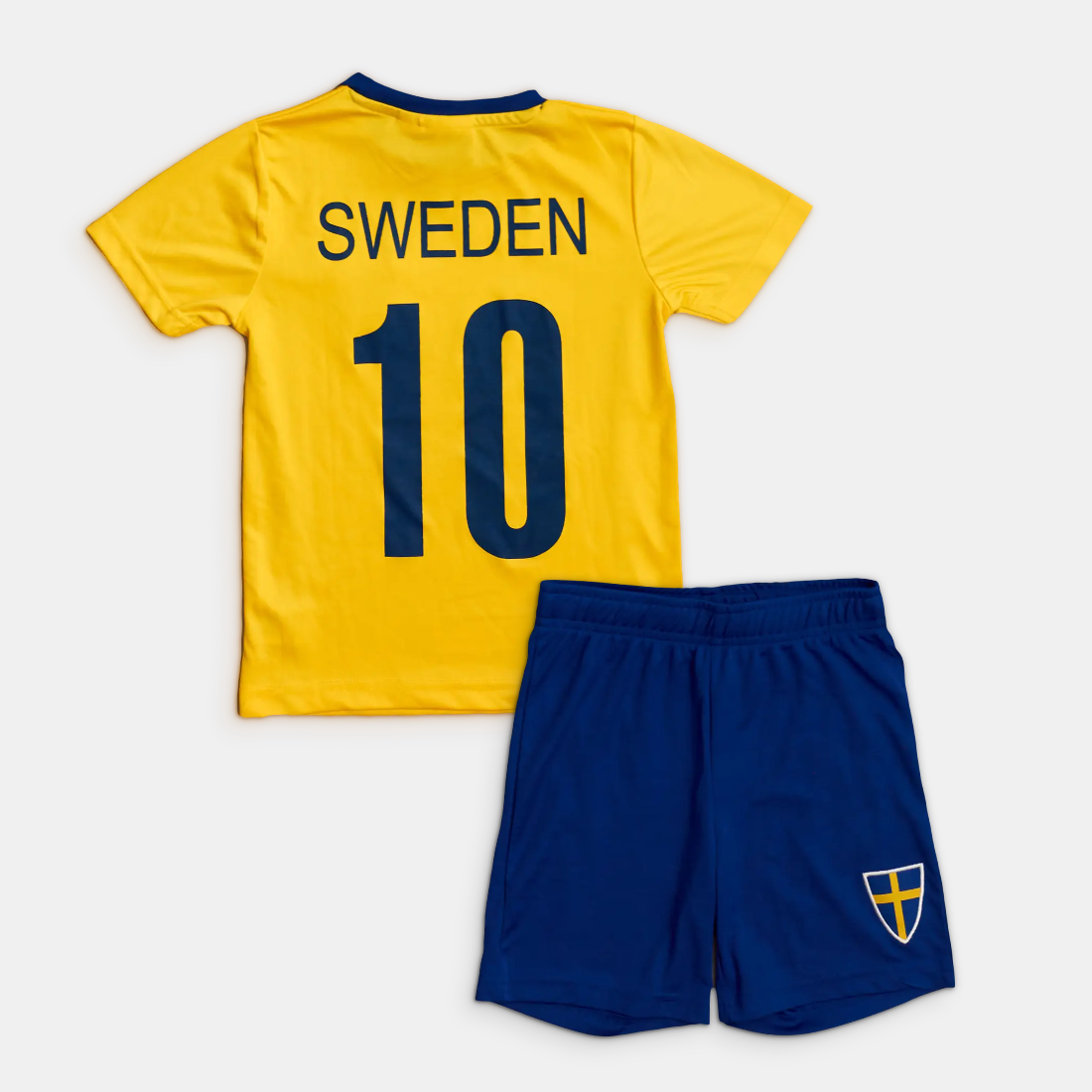 - Storlek 110/116 -