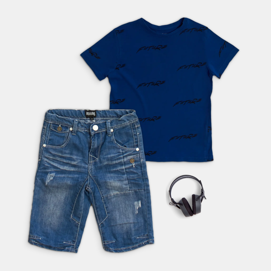 - Storlek 128 -
