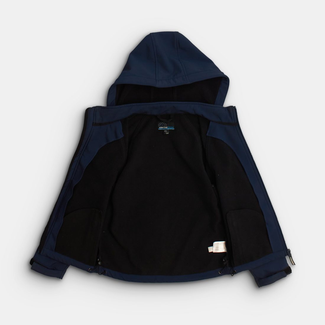 - Storlek 122/128 -