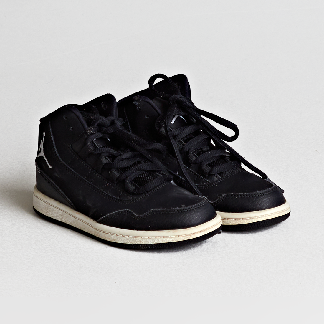 - Storlek 29,5 -