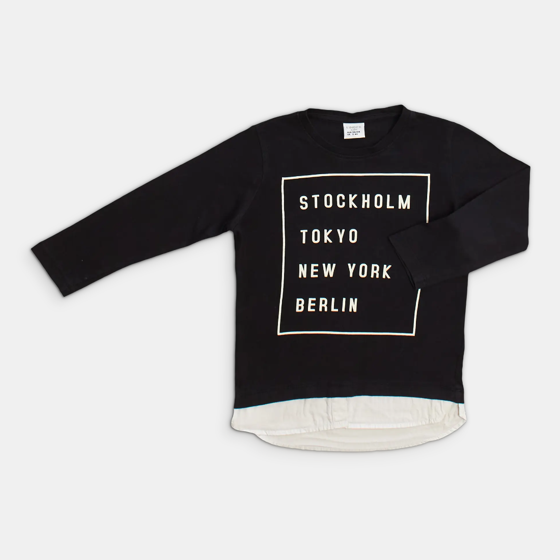 - Storlek 98/104 -