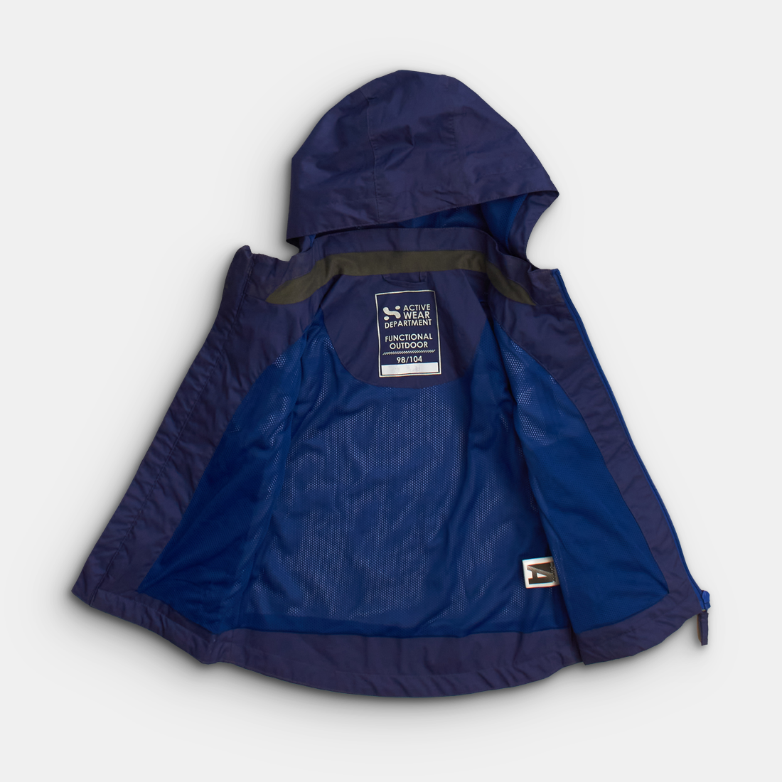 - Storlek 98/104 -