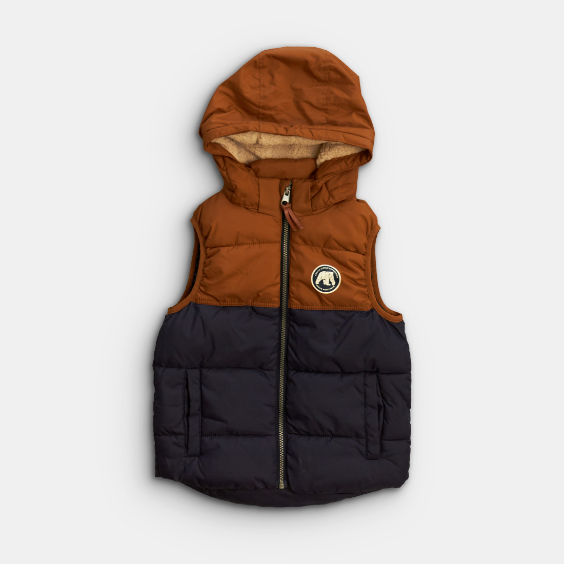 - Storlek 122/128 -