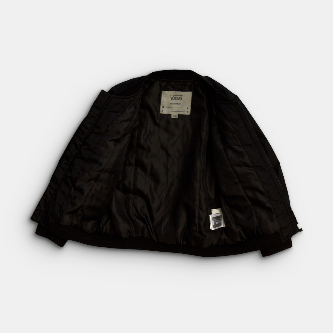 - Storlek 98/104 -