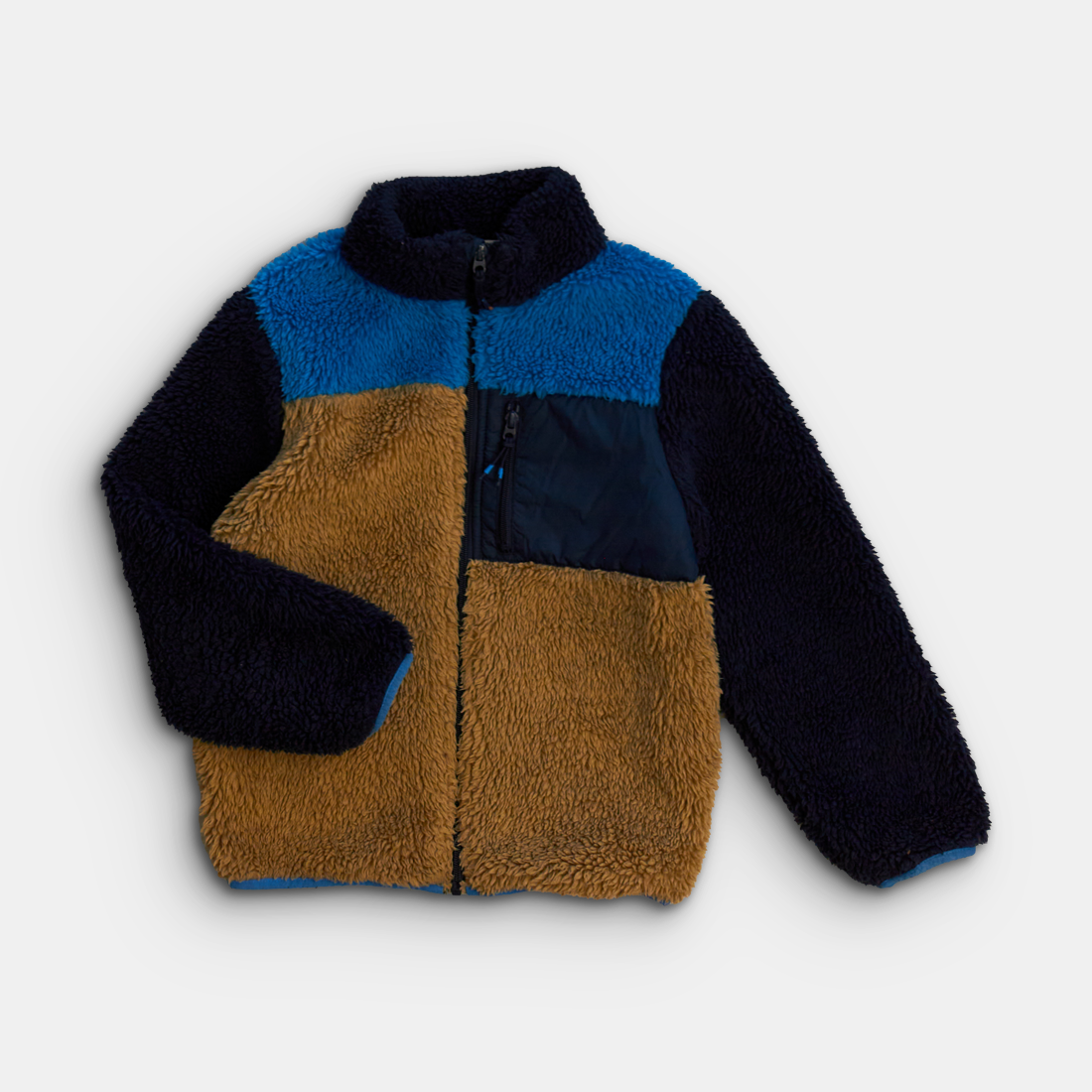 - Storlek 134/140 -