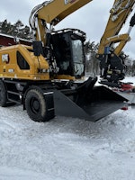Black Week Deal Paket med Kombifäste STBM-S60 skopa och Fastmonterat fäste