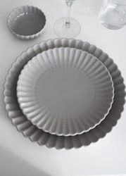 FLORA, grå assiett