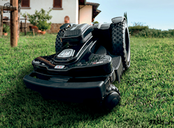 NEXTTECH L X4 4WD OFF-ROAD (GSM-GPS-EU4)  fyrhjulsdriven robotgräsklippare, 3500 m2