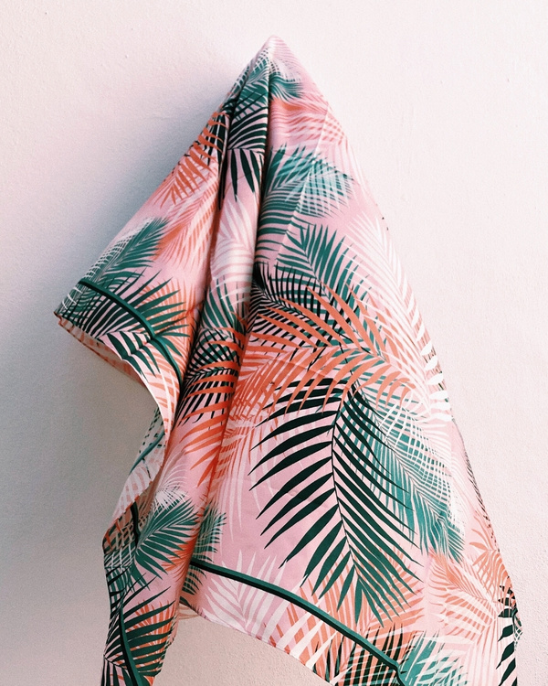 HELENA SAND sarong of cotton/silk in peach color & palm leaf pattern