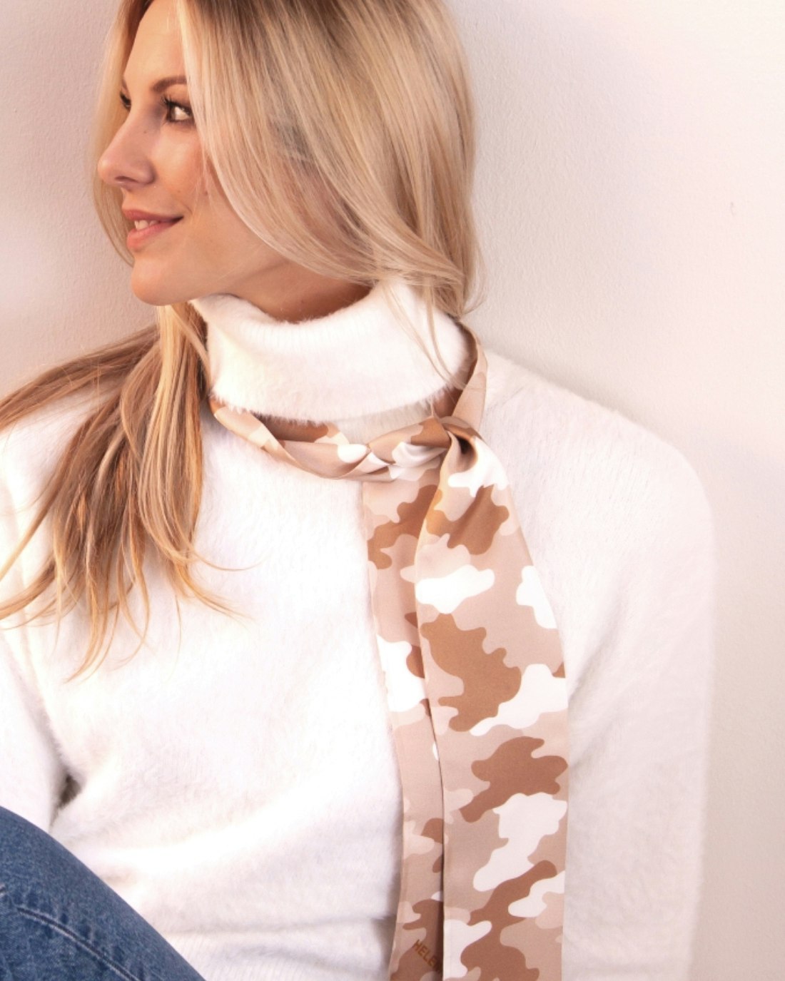 HELENA SAND camel brown scarf in 100% silk and unique long shape.