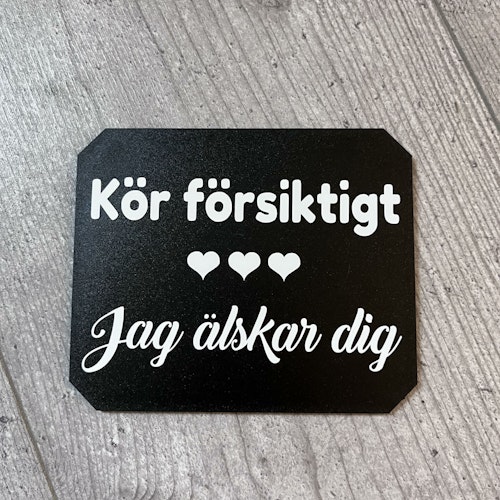 ISSKRAPA, KÖR FÖRSIKTIGT (jag älskar dig)