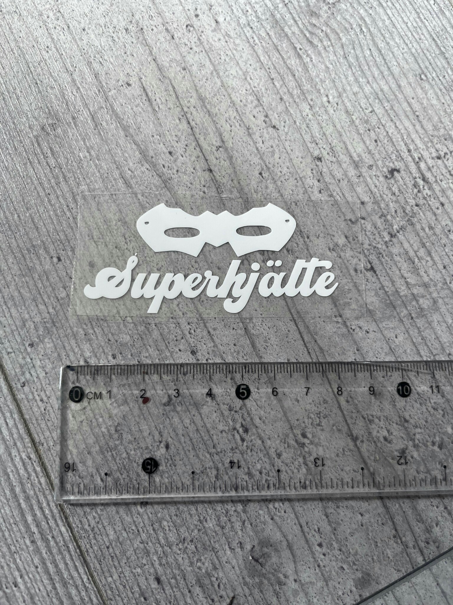 TEXTILTRYCK, SUPERHJÄLTE