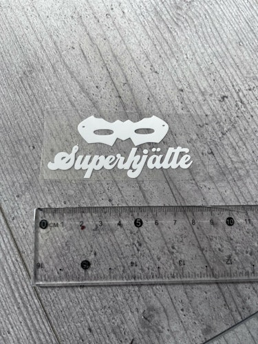 TEXTILTRYCK, SUPERHJÄLTE