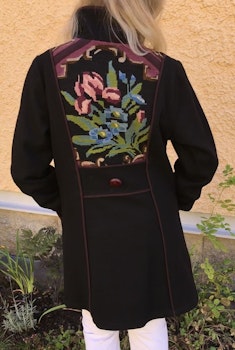 Amorosa Vadmalsjacka Nr 630 / Small