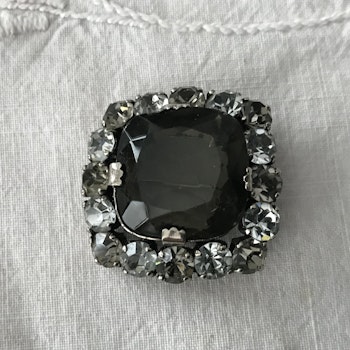 Brosch  Vintage