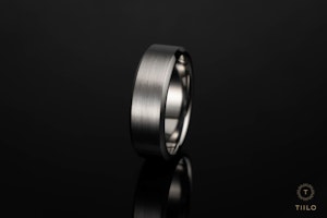 Titan ring