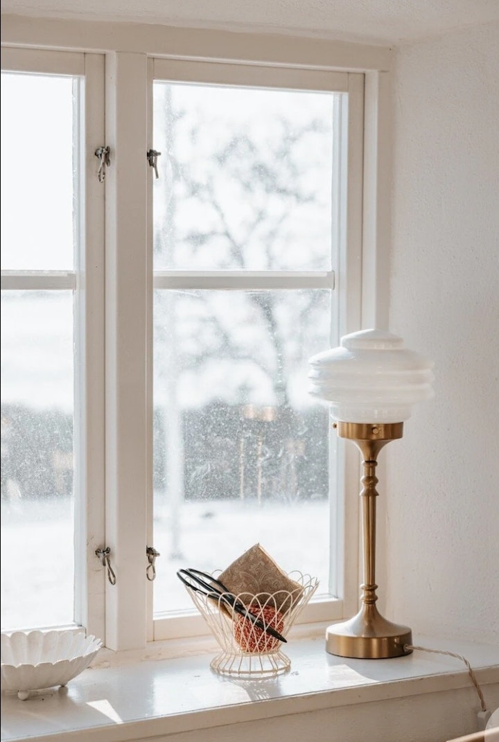 Bordslampa Valter Nickel/Opal Vit Munblåst