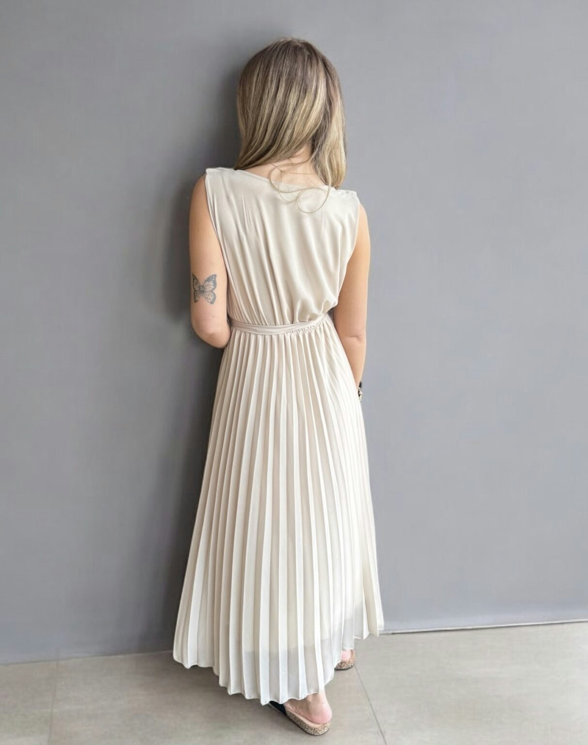 Klänning beige