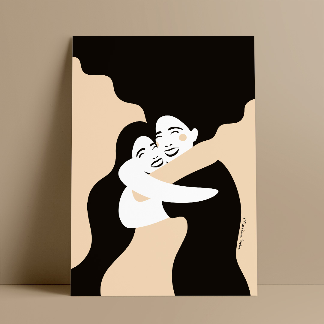 Poster med motivet Systrar – två kvinnor som ger varandra en stor, varm, glad och kärleksfull kram. Färg: sand / beige.