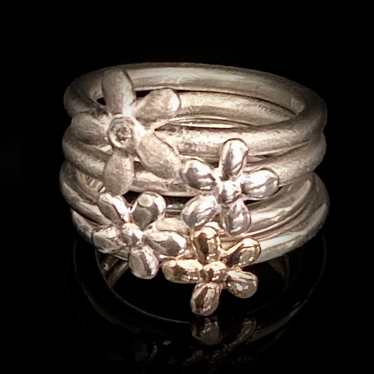 Blomringar guld silver. ETENA Flower collection