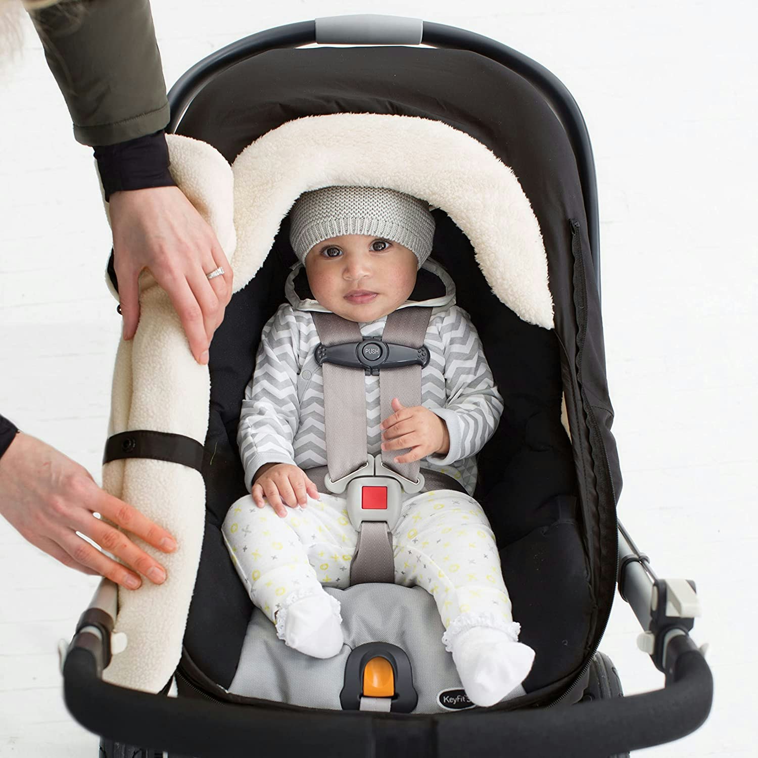 Skip Hop Winter Car Seat Cover Svart