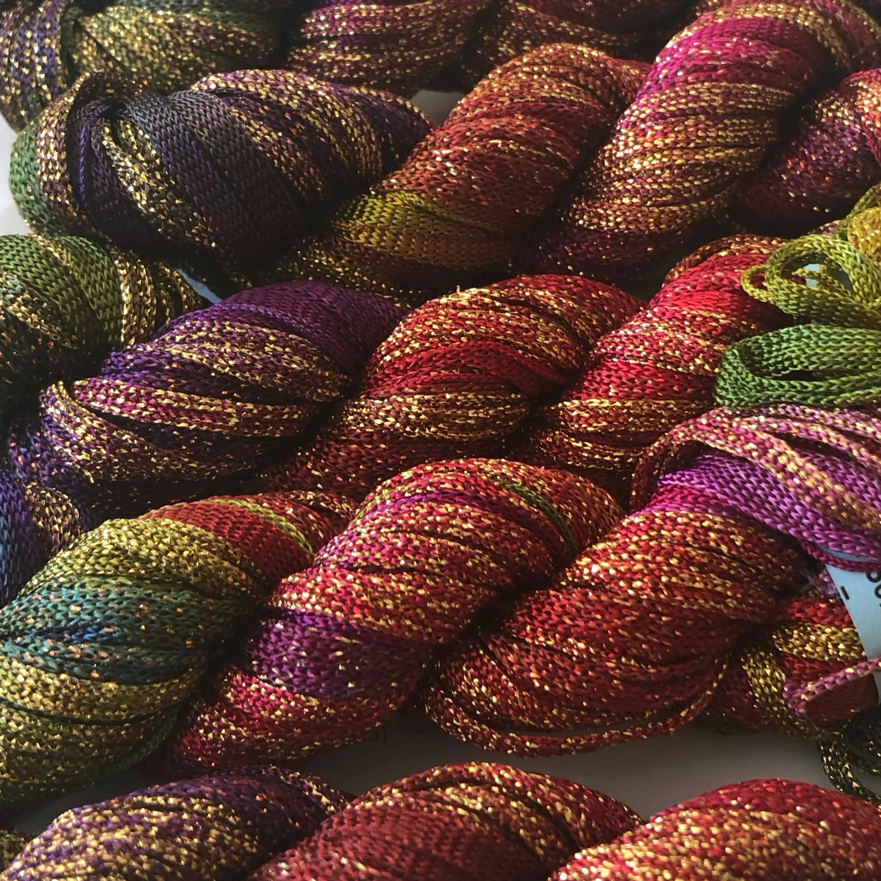 Knitted Selection lila-grön-cerise-vinröd