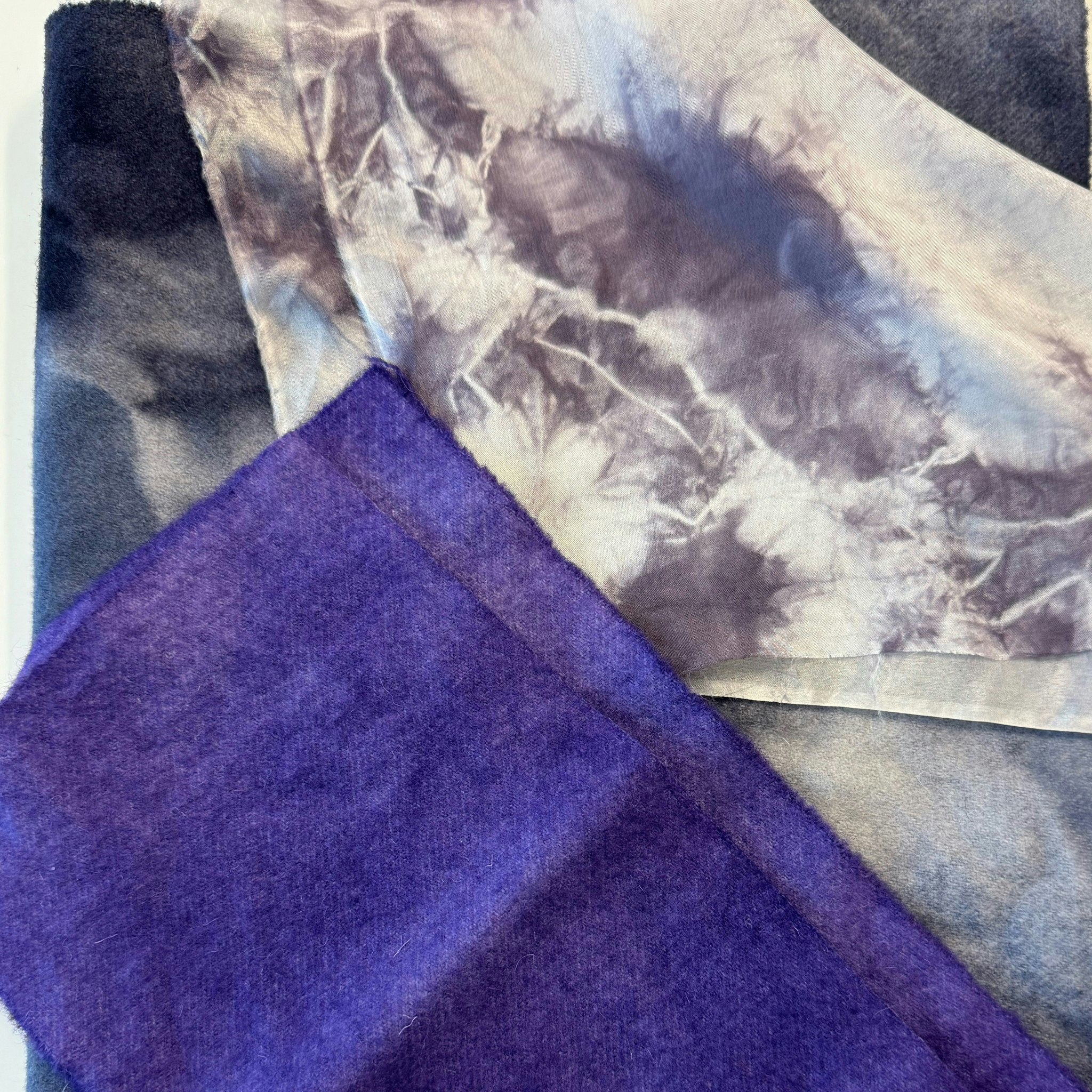 Vadmal & siden lila