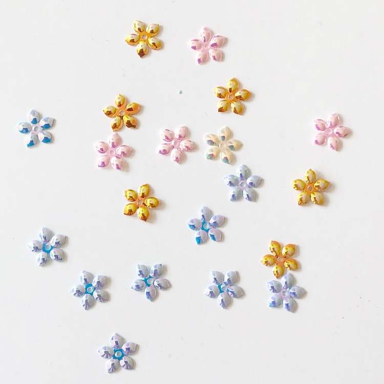 Paljett blommor 10mm pastell mix
