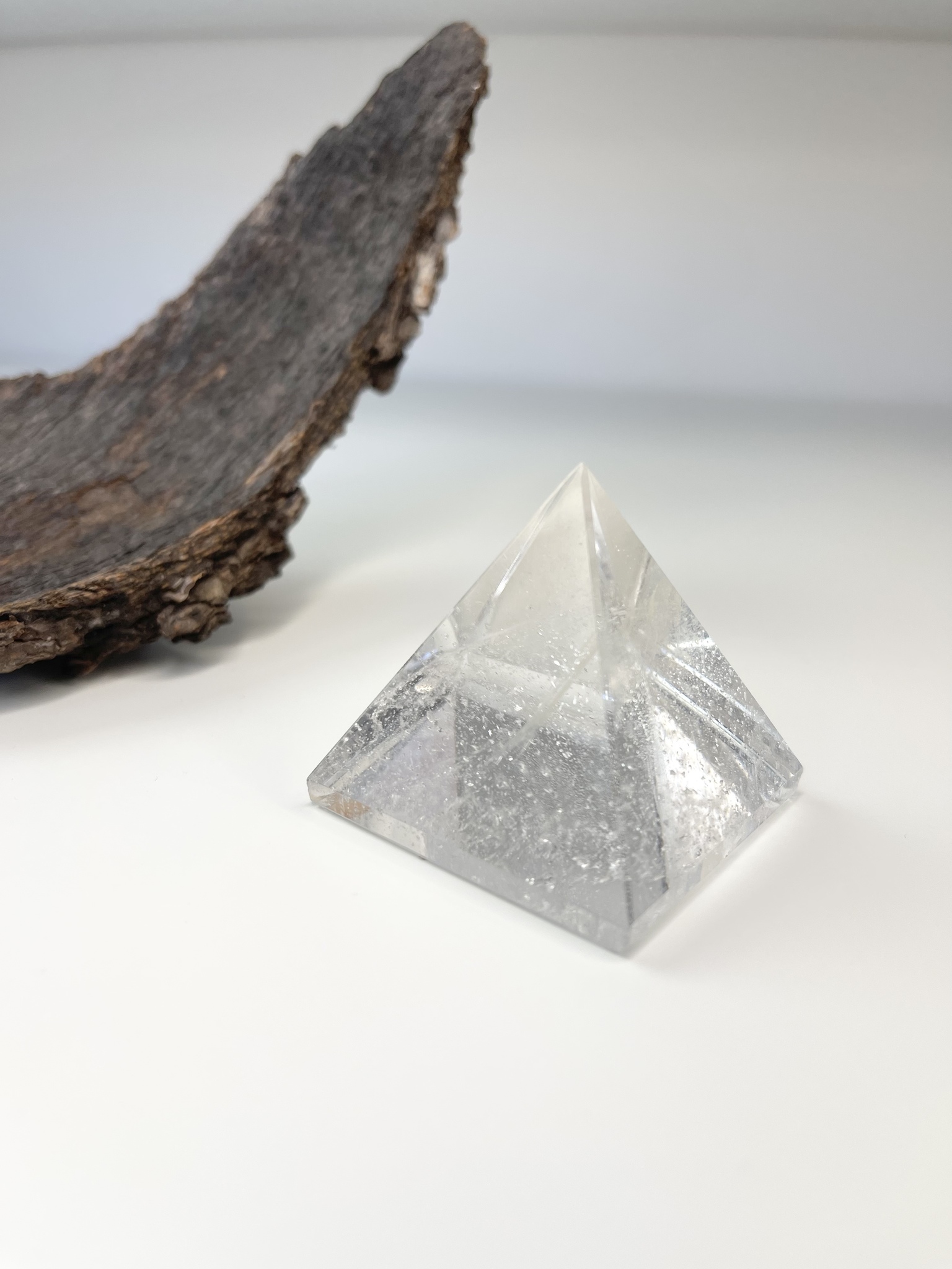 Bergkristall (clear quartz), pyramid