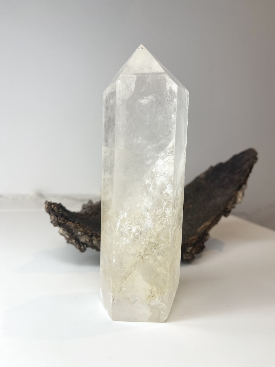 Bergkristall, clear quartz, polerad kristallspets #B