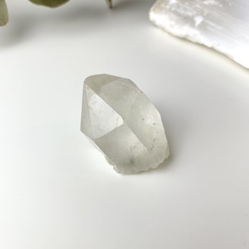 Bergkristall #B, clear quartz, naturlig spets
