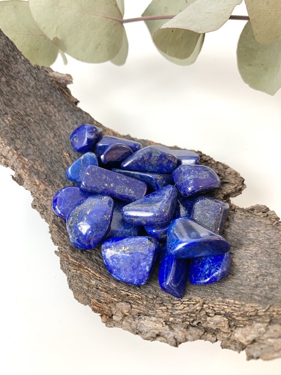 Lapis Lazuli, trumlade stenar