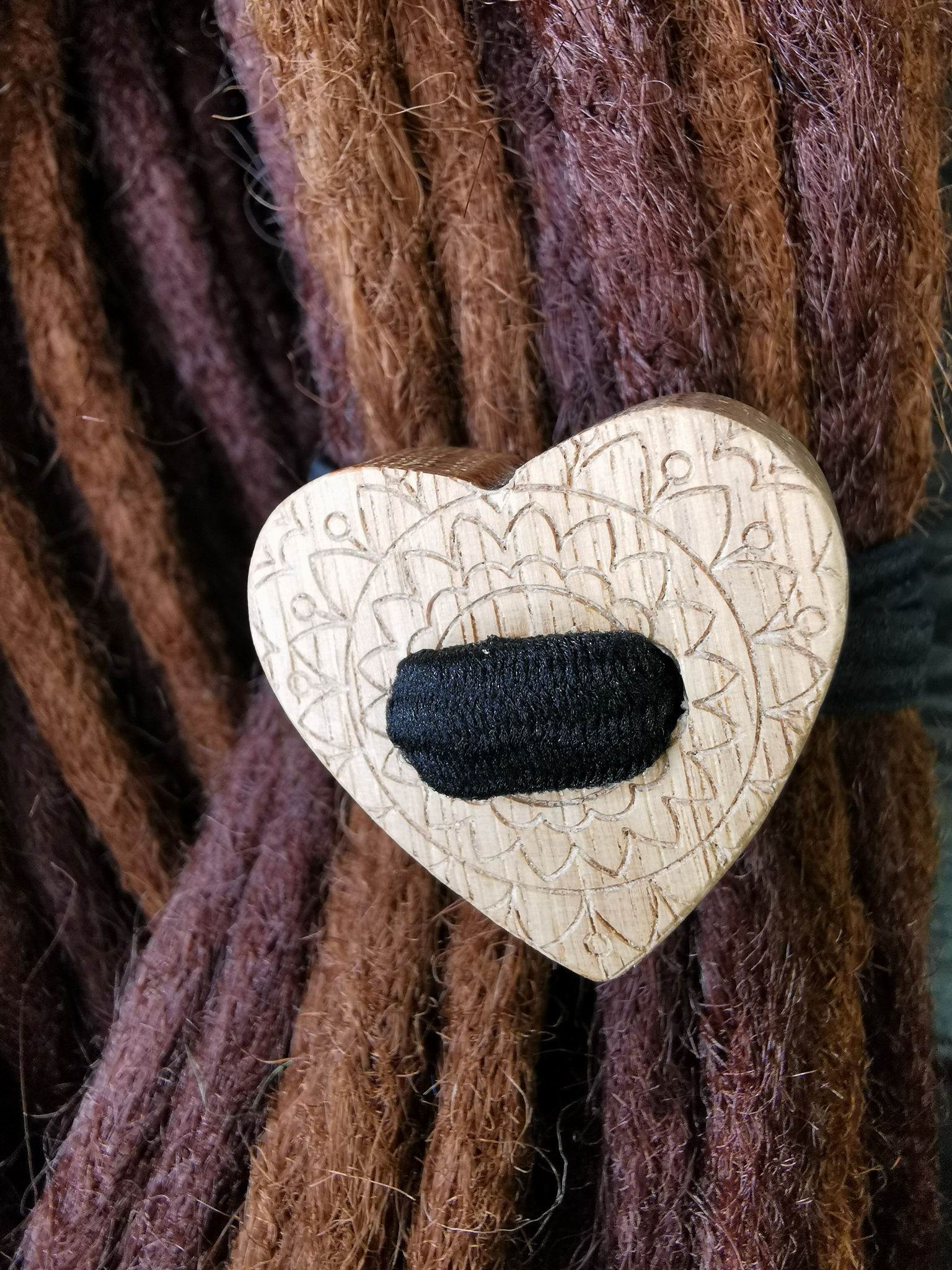 ButtonLOXX - Love Heart (40mm Oak)