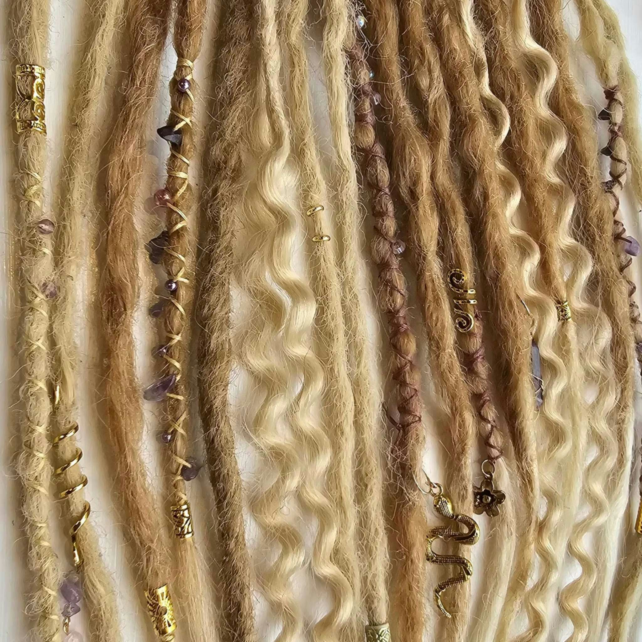 "Ametist Gudinna" Dreads Ponytail Extensions