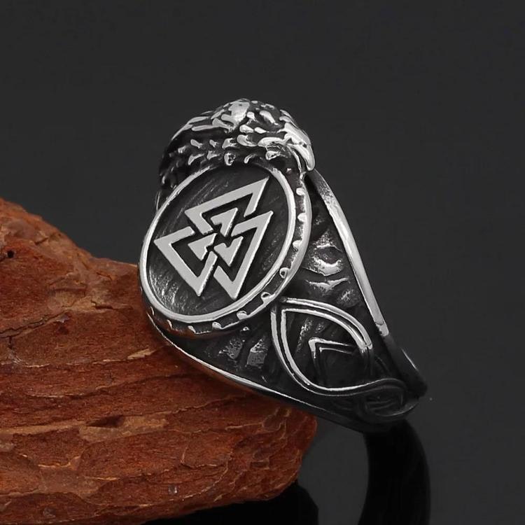 Ring til Valknut Raven