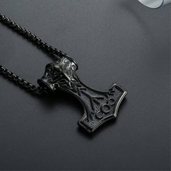Necklace Mjölner Black Edition