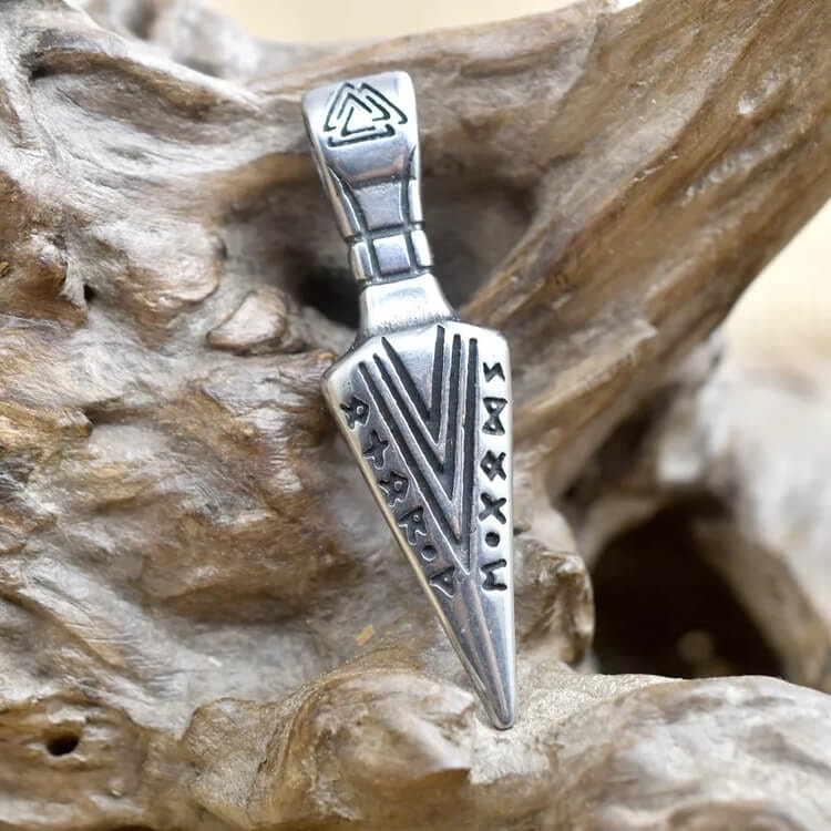 Necklace Arrow Valknut