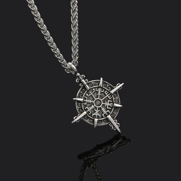 Necklace Vegvisir Compass