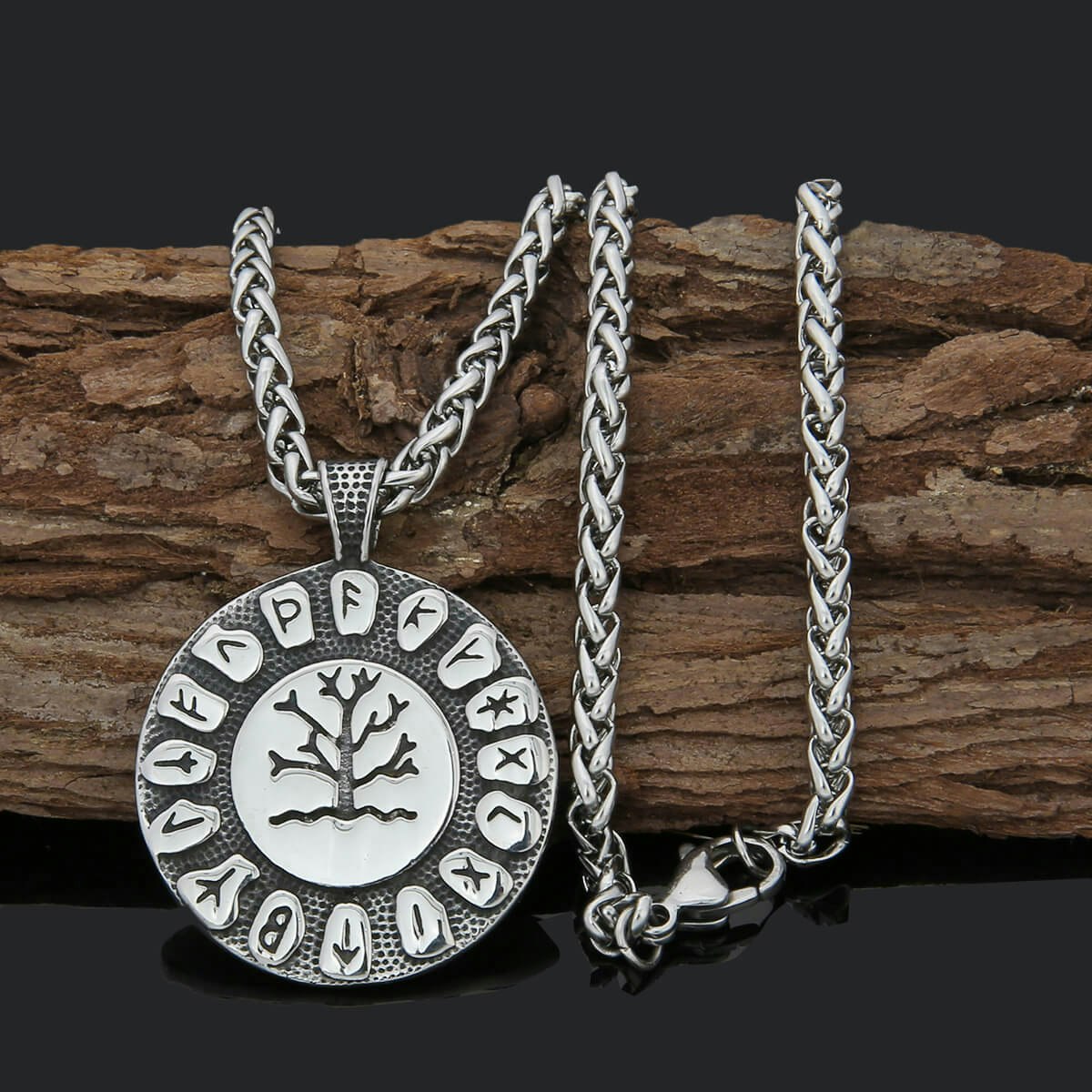 Necklace Yggdrasil Futhark