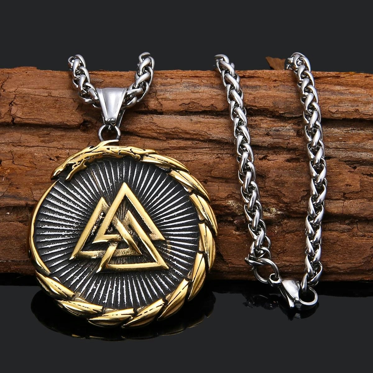 Halskjede Valknut Vegvisir