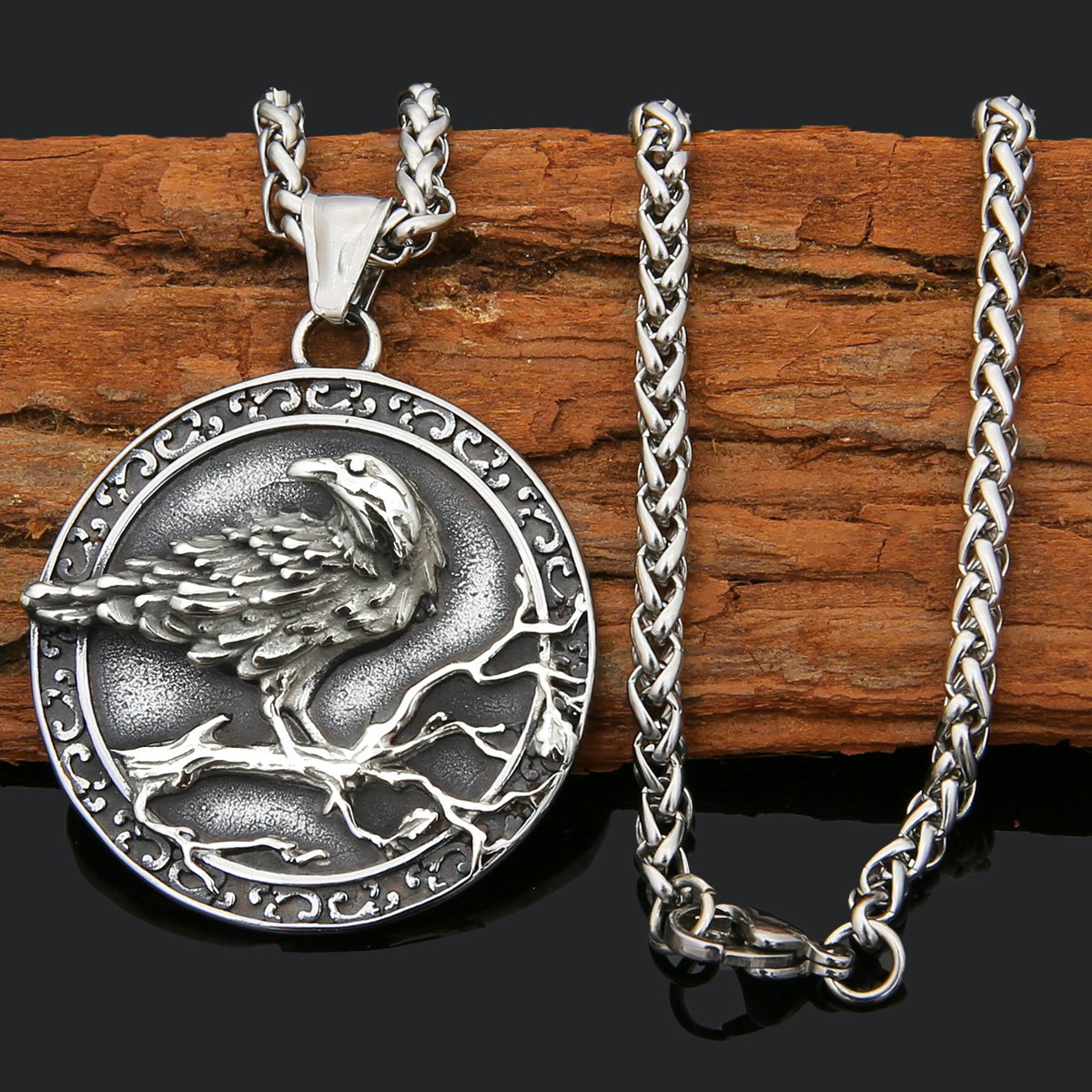 Necklace Raven